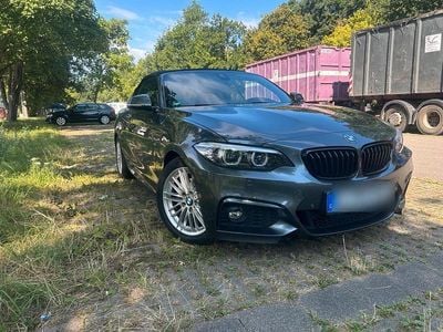 BMW 220