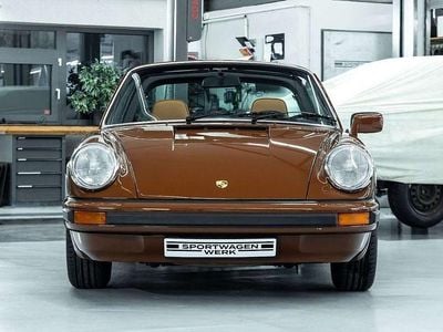Usado Porsche 911S 165 HP (121 kW) 1976 Castanho Cabrios