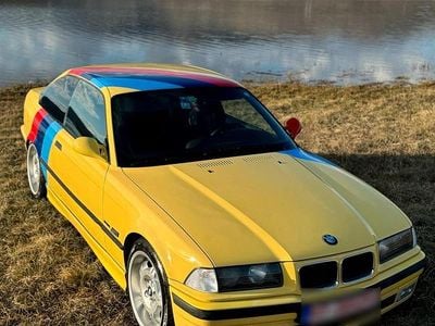 Gebraucht BMW 325 192 PS (141 kW) 1994 Gelb Coupé