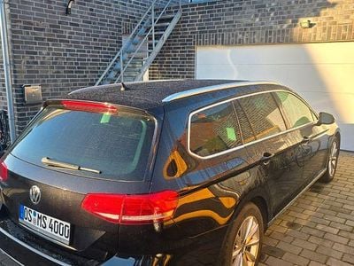 Schwarz Gebraucht 2017 VW Passat Comfortline Kombi | 16.999 € (Guter Preis)