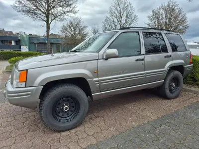 Usata Jeep Grand Cherokee Limited 241 CV (177 kW) 1998 Argento SUV
