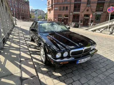 Gebraucht Jaguar XJ8 237 PS (174 kW) 1999 Schwarz Limousine