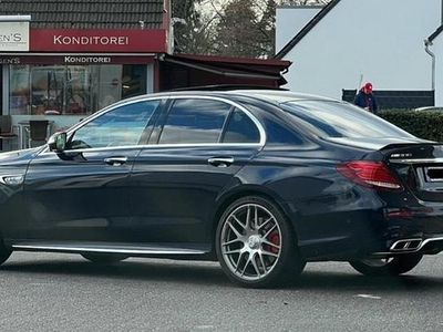 Mercedes E63S AMG