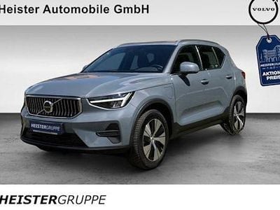 Grau Gebraucht 2022 Volvo XC40 Core SUV | 32.890 € (Guter Preis)