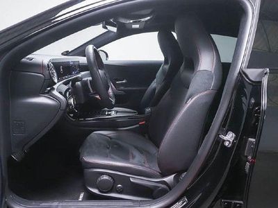 Gebraucht Mercedes CLA200 Shooting Brake AMG 163 PS (119 kW) 2025 Schwarz Kombi