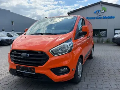 Gebraucht Ford Transit Trend 131 PS (96 kW) 2019 Weiß Van / Kleinbus
