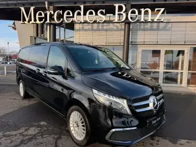 Używany Mercedes V300 237 KM (174 kW) 2024 Czarny Minivan