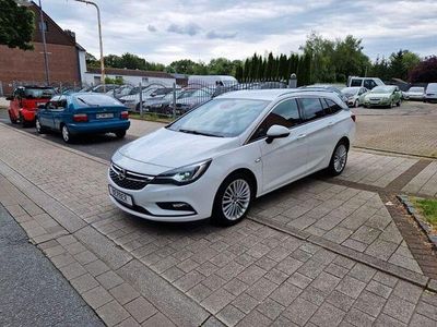 Gebraucht Opel Astra 136 PS (100 kW) 2016 Schneeweiss/summitwhite/arctic Kombi