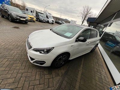 Gebraucht Peugeot 308 Allure GT-Line 150 PS (110 kW) 2015 Weiß Limousine