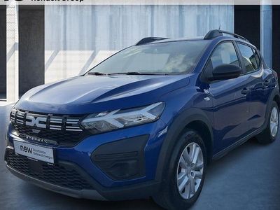 Usata Dacia Sandero Essentiel 122 CV (89 kW) 2024 Blu Berlina