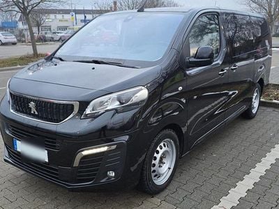 Gebraucht Peugeot Traveller Allure 177 PS (130 kW) 2020 Schwarz Van / Kleinbus