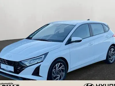 Gebraucht Hyundai i20 Comfort 101 PS (74 kW) 2025 Weiß Kleinwagen