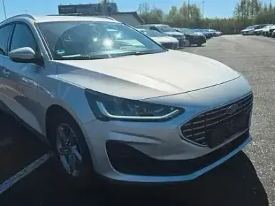 Używany Ford Focus Titanium X 116 KM (85 kW) 2023 Srebrny Kombi