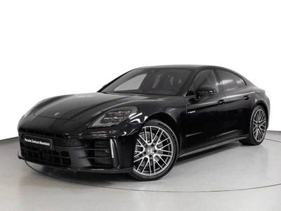 Porsche Panamera 4