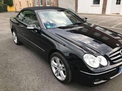 Schwarz Gebraucht 2008 Mercedes CLK200 Cabrio | 10.990 € (Teuer)