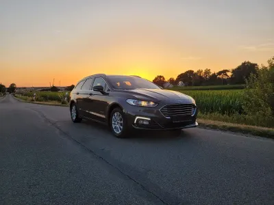 Gebraucht Ford Mondeo 188 PS (138 kW) 2019 Grau Kombi