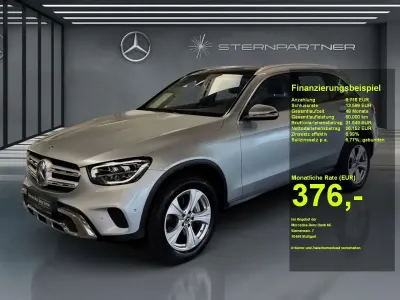 Gebraucht Mercedes GLC300e 306 PS (225 kW) 2021 Silber SUV