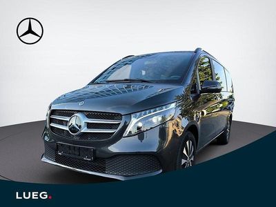 Graphitgrau metallic Gebraucht 2024 Mercedes V250 Van / Kleinbus | 65.785 € (Fairer Preis)
