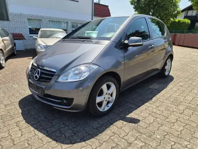 Gebraucht Mercedes A160 95 PS (69 kW) 2010 Kometgrau Van / Kleinbus