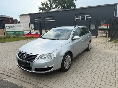 Gebraucht VW Passat Comfortline 140 PS (102 kW) 2010 Silber Kombi