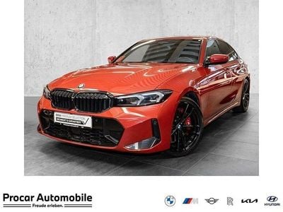 Rot Gebraucht 2024 BMW 330 M Sport Limousine | 44.770 € (Fairer Preis)