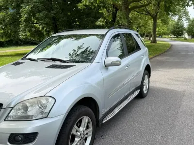 Gebraucht Mercedes ML280 190 PS (139 kW) 2008 Silber SUV