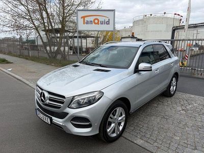 Gebraucht Mercedes GLE250 204 PS (150 kW) 2016 Silber SUV