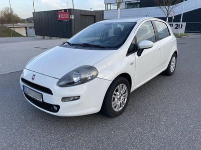 Weiß Gebraucht 2012 Fiat Punto Kleinwagen | 2.500 €
