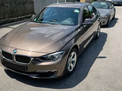 Gebraucht BMW 320 Efficient Dynamics 163 PS (119 kW) 2013 Braun Limousine