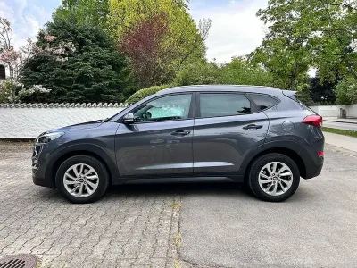 Gebraucht Hyundai Tucson Style 177 PS (130 kW) 2017 Grau SUV