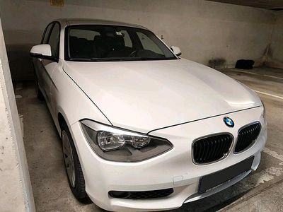 Gebraucht BMW 116 136 PS (100 kW) 2014 Weiß Kleinwagen