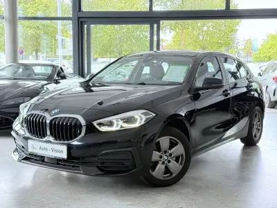 Gebraucht BMW 118 Advantage 136 PS (100 kW) 2023 Schwarz Limousine