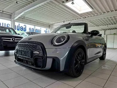 Gebraucht Mini John Cooper Works Cabriolet 136 PS (100 kW) 2021 Moowalk grey metallic Cabrio