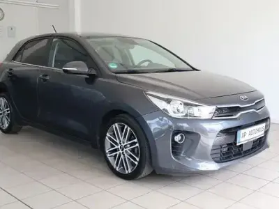 Gebraucht Kia Rio Spirit 231 PS (169 kW) 2017 Platinum graphite Limousine
