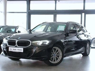Gebraucht BMW 320e Shadowline 204 PS (150 kW) 2022 Schwarz Kombi