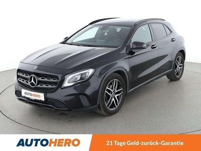 Mercedes GLA220