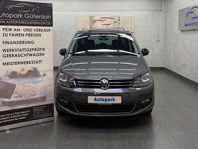 Grau Gebraucht 2019 VW Sharan IQ Drive Van / Kleinbus | 26.900 € (Fairer Preis)