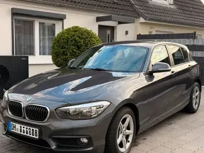 Gebraucht BMW 116 116 PS (85 kW) 2019 Grau Kleinwagen