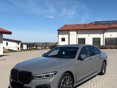 Second-hand BMW 750L M Sport 530 CP (389 kW) 2021 Gri Berlinǎ