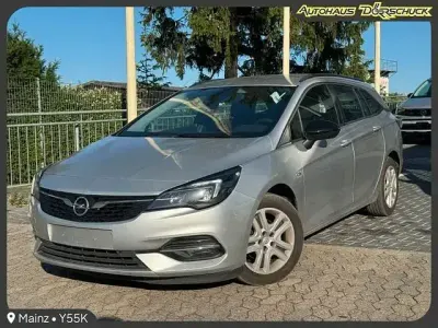 Gebraucht Opel Astra Business 105 PS (77 kW) 2022 Silber Kleinwagen