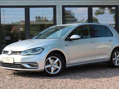 Silber Gebraucht 2019 VW Golf Join Limousine | 17.999 € (Fairer Preis)