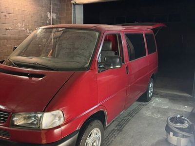 VW Caravelle