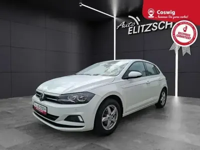 Gebraucht VW Polo Comfortline 116 PS (85 kW) 2021 Pure white Kleinwagen