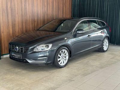 Gebraucht Volvo V60 181 PS (133 kW) 2015 Grau Kombi