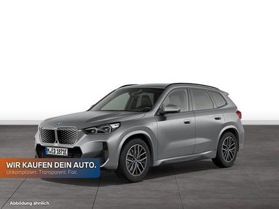 Gebraucht BMW iX1 Comfort Edition 225 kW (306 PS) 2025 Spacesilber metallic SUV