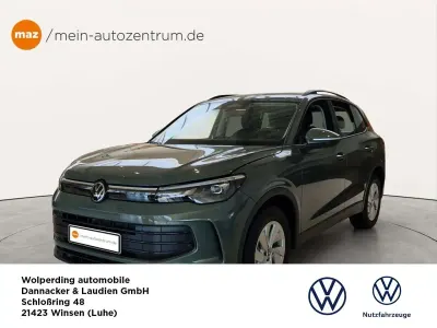 Gebraucht VW Tiguan 131 PS (96 kW) 2026 Cipressinogrün, metallic SUV