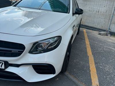 Mercedes E63S AMG