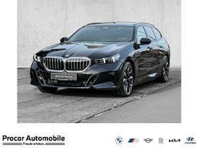 Nouă BMW 530e M Sport 190 CP (139 kW) 2026 Gri Break