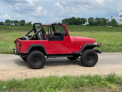 Usata Jeep Wrangler 121 CV (88 kW) 1991 Rosso SUV