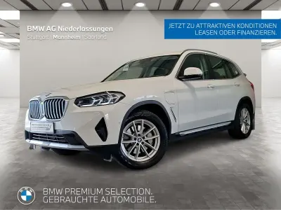 Gebraucht BMW X3 Sport Line 184 PS (135 kW) 2023 Weiß SUV